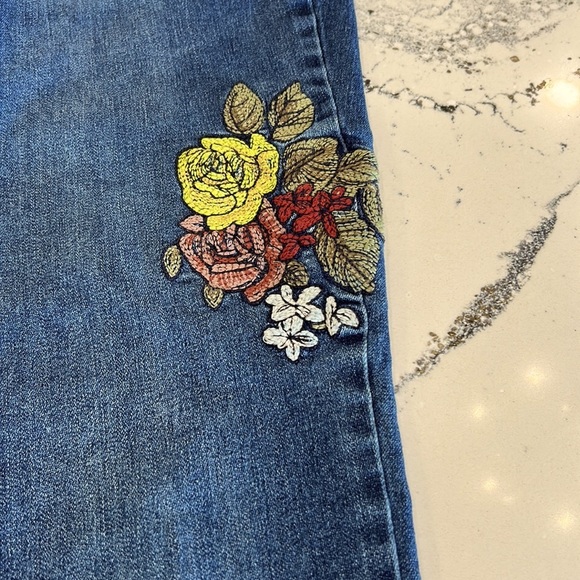 Workshop Republic Clothing Skinny Stretchy Blue Jean with Floral Details sz. 12 - Picture 2 of 11